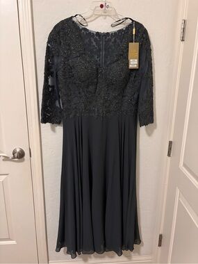 Elegant charcoal Lace Evening Dress